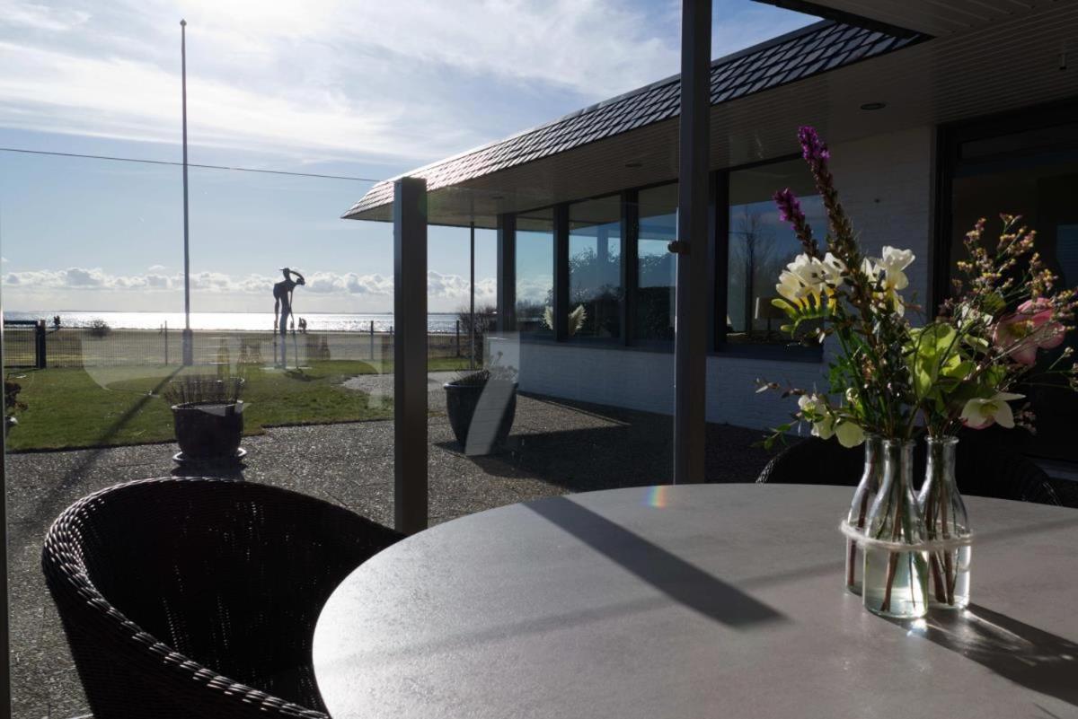 Inselblume 82 - Bungalow Am Suedstrand Mit Meerblick Burgtiefe auf Fehmarn Exterior foto